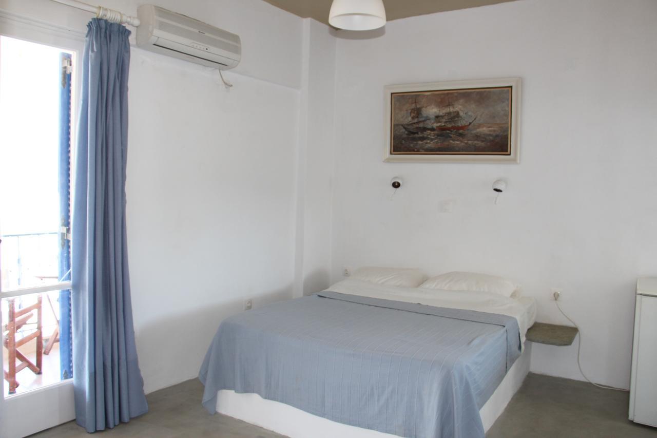 Pansion Andreas Apartamento Tínos Exterior foto